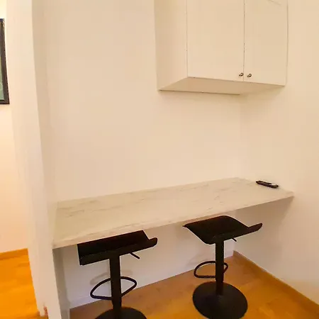 T3 Avec 2 Salles D'eau, Parking&balcon - Rer A à 3 Min * Achères